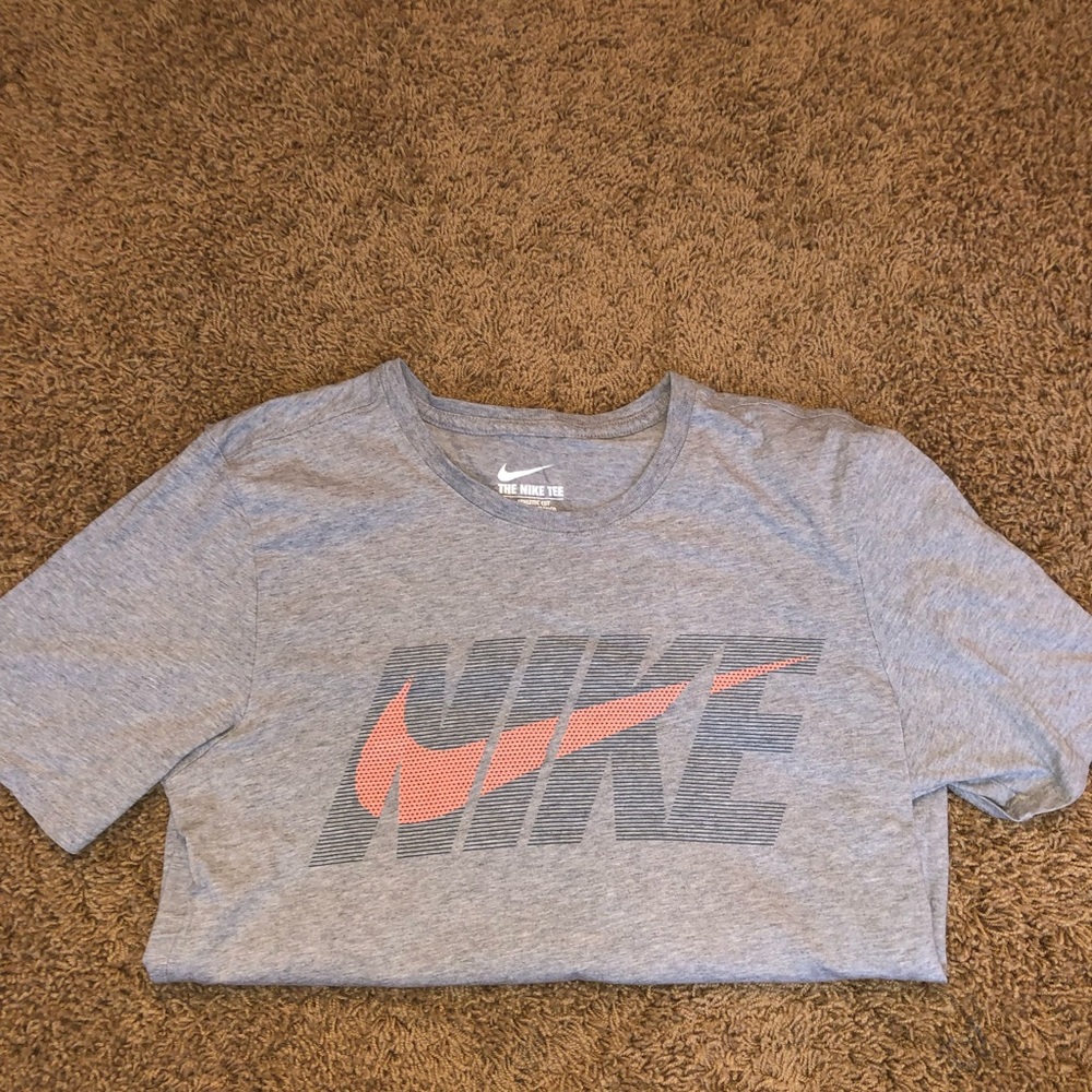 Nike T-Shirt